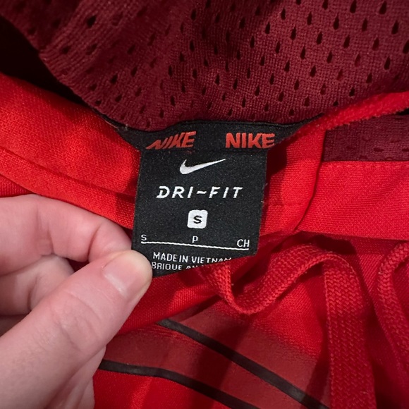 Nike Dri-Fit Hoodie - Picture 3 of 4